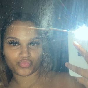 Meet your Posher, Talisha